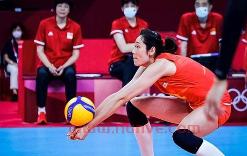 中国女排朱婷受伤情况（女排朱婷受伤了?）