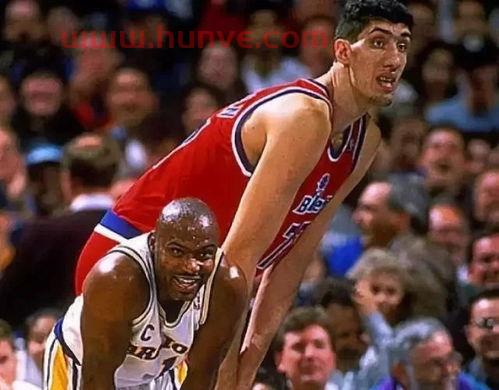 nba中哪个球星最矮排名（nba球员谁最矮）