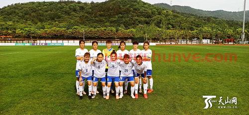 新疆队主教练专访女足视频(新疆足球队教练女儿)