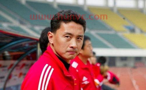 中国前女足主教练是谁呀(中国女足前主帅)