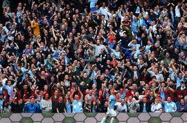 有球鞋的曼城球员名单(曼城的球迷叫什么)