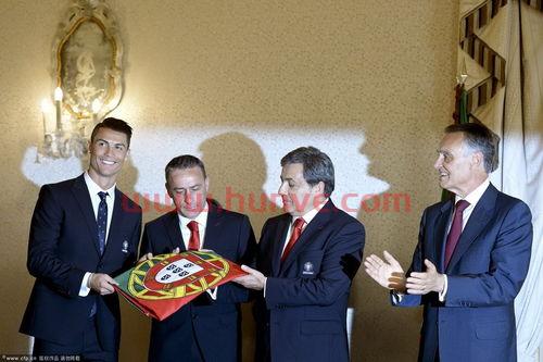 葡萄牙国家队领奖时间多久(葡萄牙国家队领奖时间多久结束)