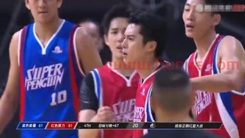 林林篮球比赛打裁判(篮球比赛裁判应由1或2名裁判员)