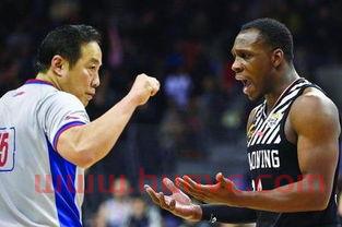 篮球比赛裁判判罚(篮球比赛裁判判罚教学视频)