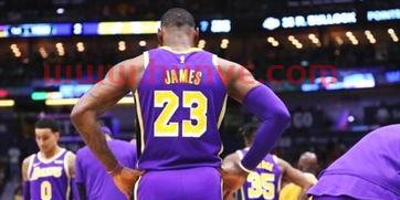 湖人vs火箭老詹扣篮（湖人vs火箭詹姆斯集锦）