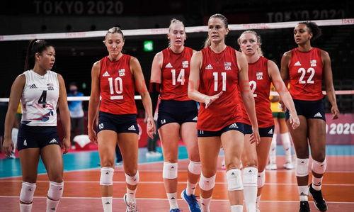 巴西对中国女排赛（巴西与中国女排的决赛局视频）