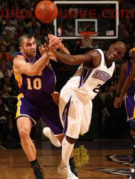 湖人vs火箭纬来体育第四场（湖人vs火箭2021113）