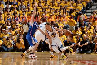 卡佩拉2014季后赛比分(卡佩拉连续四场篮板20)