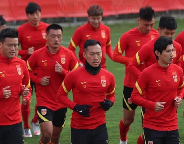 国足主场再回沙迦了吗(国足抵达沙迦)