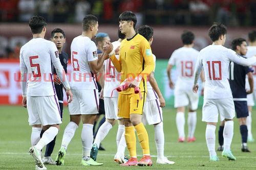 国足主场为何不在国内(国足主场为何不在国内比赛)