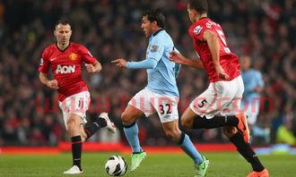 曼城夺冠曼联球迷进入球场(曼城夺冠曼联球迷进入球场视频)