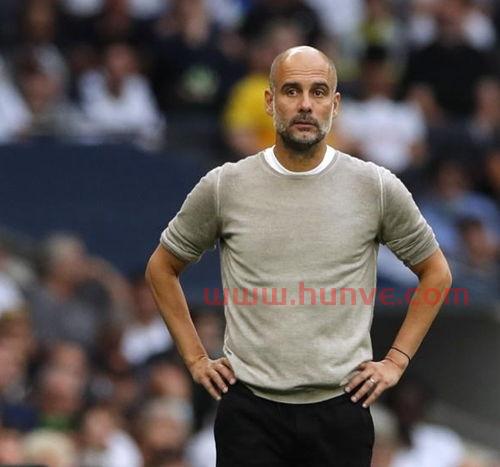 评论员点评曼城球队夺冠(曼城夺冠球迷反应)