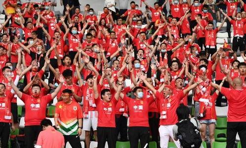 国足球迷主场高清图片(中国足球球迷图片高清)