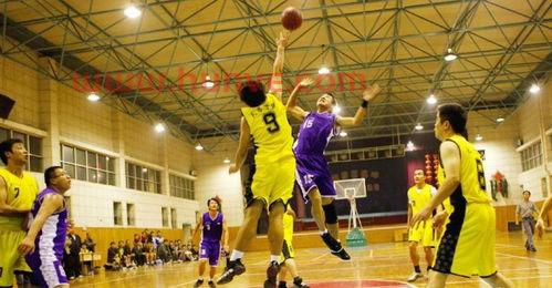 五人制篮球比赛裁判(五人制篮球比赛裁判规则)